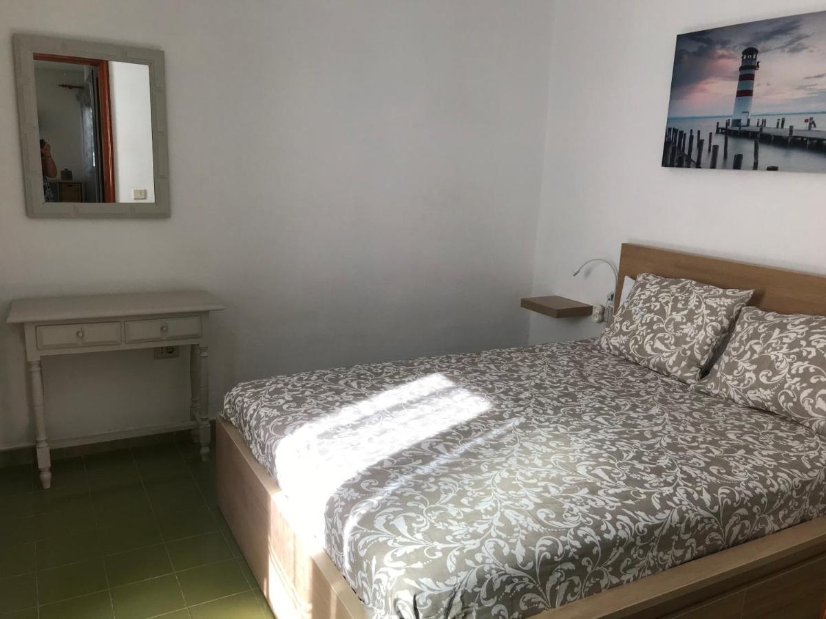 Vivienda Vacacional Delia Castillo a 100 metros de la playa Caleta de Fuste Exterior foto