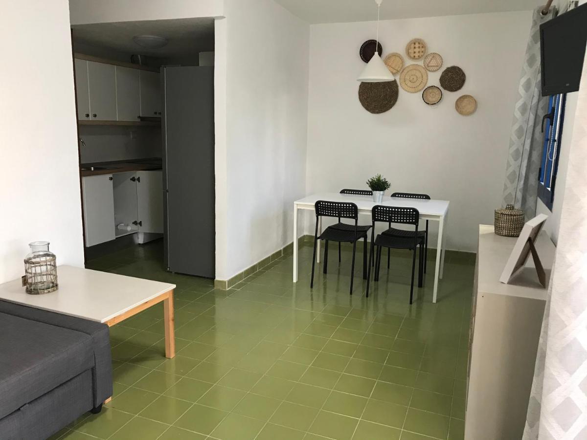 Vivienda Vacacional Delia Castillo a 100 metros de la playa Caleta de Fuste Exterior foto