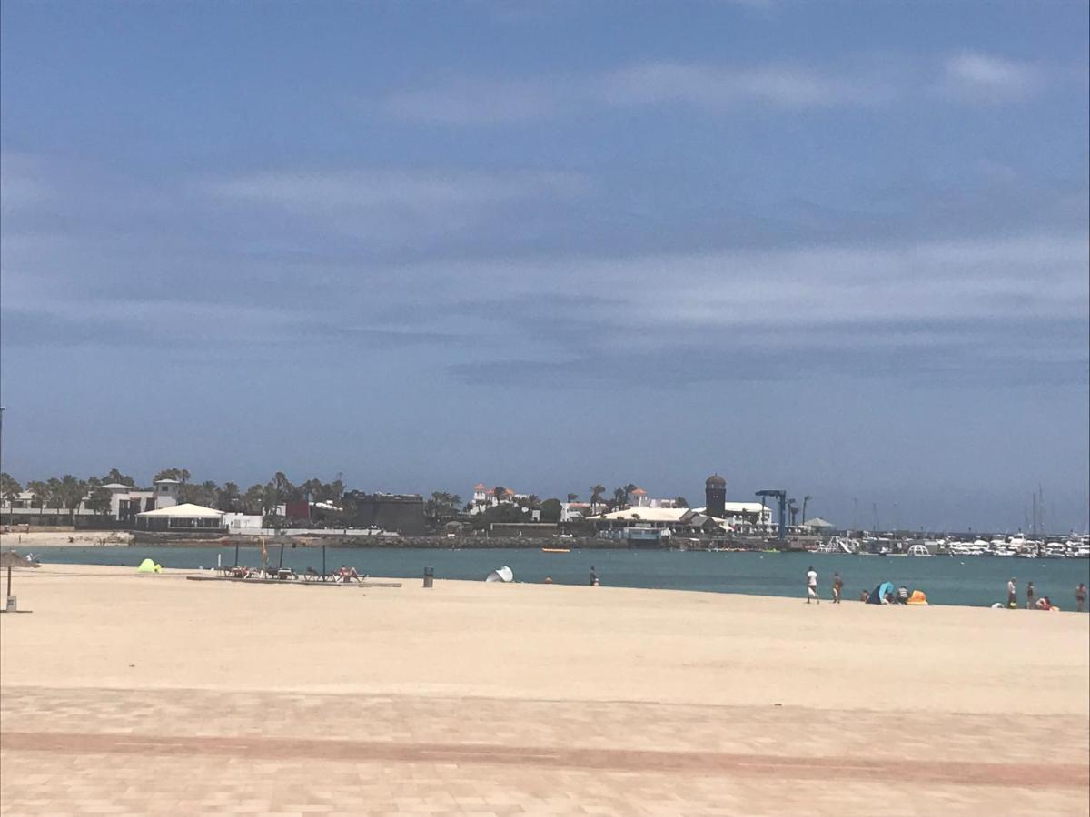 Vivienda Vacacional Delia Castillo a 100 metros de la playa Caleta de Fuste Exterior foto